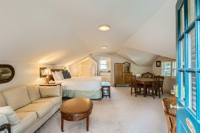 Mother In Law Suite | Image 29