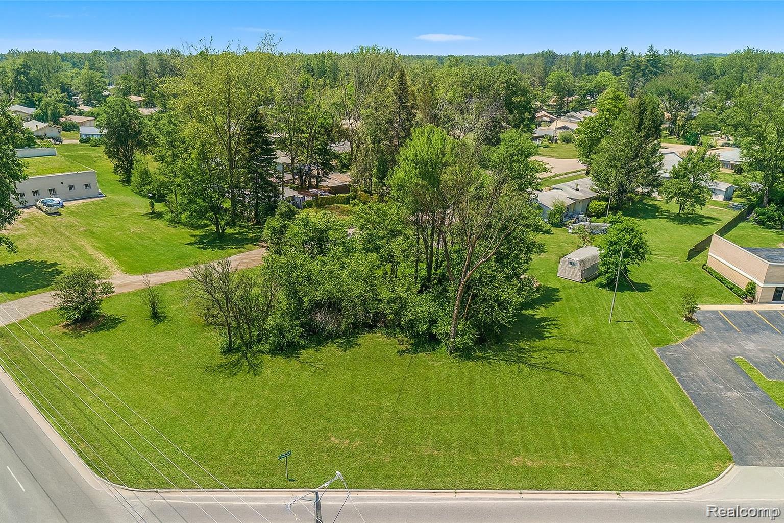 Land in Grand Blanc Charter Township