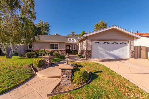  Goodspring Drive, Agoura Hills, CA, 91301 | Card Image