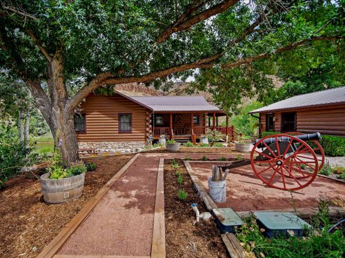 3993 N River Rd, Palisade, CO, 81526-7700 | Card Image
