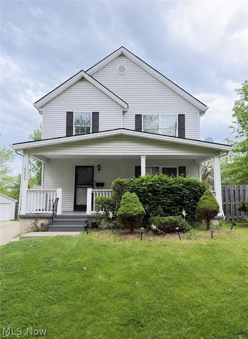 16809 Langly Ave, Cleveland, OH, 44128-3607 | Card Image
