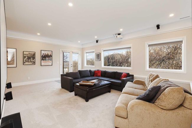 127 Stratton Pk Sw, House other with 4 bedrooms, 3 bathrooms and 4 parking in Calgary AB | Image 38