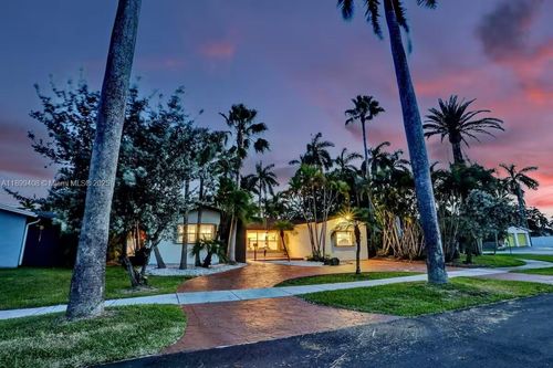 1244 Garfield St, Hollywood, FL, 33019-3124 | Card Image