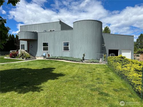 36 River Overlook St, Omak, WA, 98841-9685 | Card Image