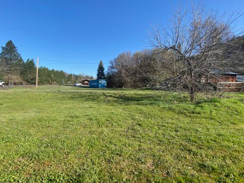 20140 Highway 62, Shady Cove, OR, 97539-9410 | Card Image