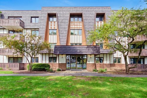 2301-13200 W Heiden Cir, Lake Bluff, IL, 60044-1057 | Card Image