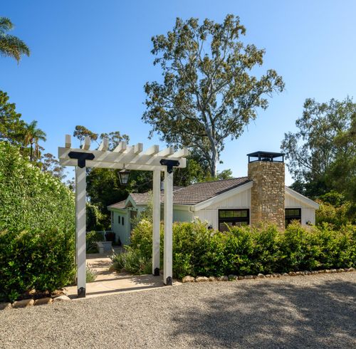 765 B Hot Springs Rd, Montecito, CA, 93108 | Card Image