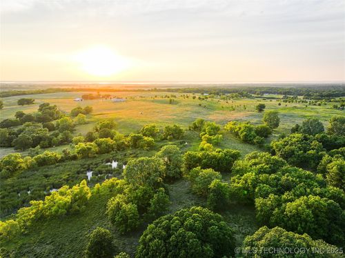 4100 4220 Rd, Chelsea, OK, 74016-1273 | Card Image