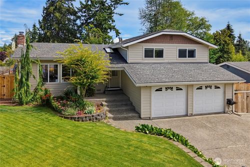 31326 33rd Ave Sw, Federal Way, WA, 98023-7841 | Card Image