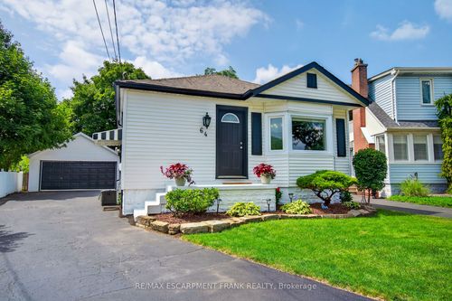 64 Vola Crt, Hamilton, ON, L9A3M5 | Card Image