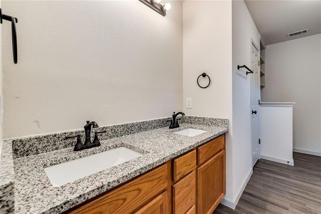 150 Bailey Loop, House other with 4 bedrooms, 3 bathrooms and 4 parking in Kyle TX | Image 15