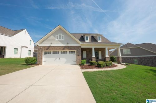 1355 Woodridge Pl, GARDENDALE, AL, 35071-1149 | Card Image