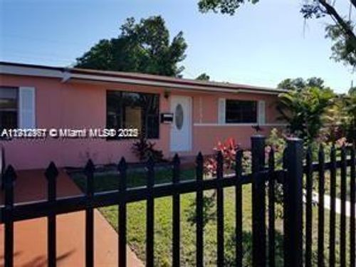 b-17131 Nw 10th Ct, Miami Gardens, FL, 33169-5240 | Card Image