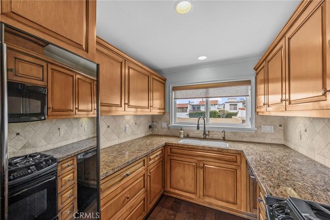3604 Calle Casino, House other with 3 bedrooms, 3 bathrooms and 2 parking in San Clemente CA | Image 11