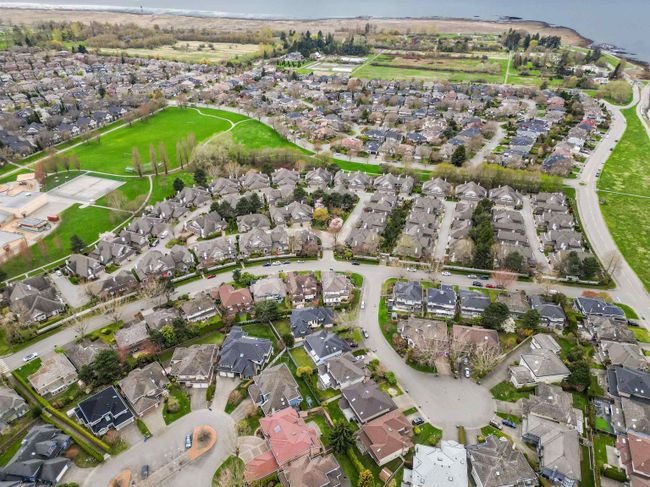 82 - 5531 Cornwall Drive, Townhouse with 4 bedrooms, 2 bathrooms and 2 parking in Richmond BC | Image 8