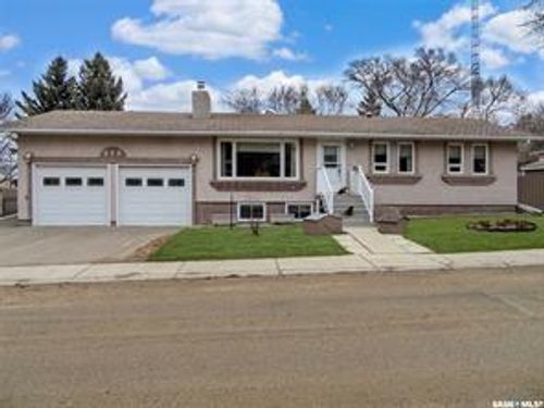 372 Hayes Dr, Swift Current, SK, S9H4H1 | Card Image