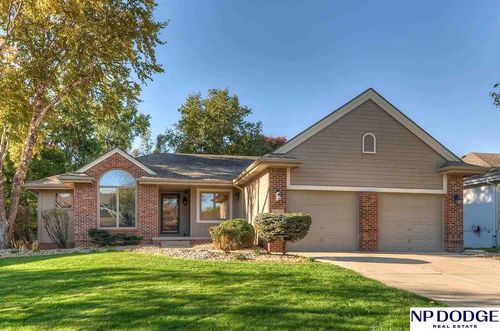 17245 Orchard Ave, Omaha, NE, 68135-1490 | Card Image