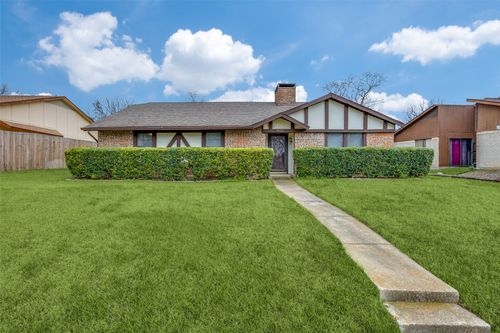 3322 Castle Rock Ln, Garland, TX, 75044-4550 | Card Image