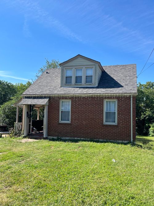 2810 Courtland Rd Nw, Roanoke, VA, 24012-4204 | Card Image