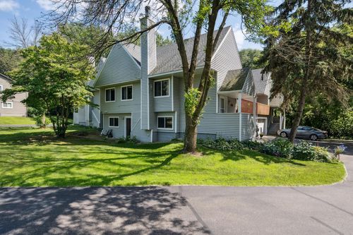 13334 Court Pl, Burnsville, MN, 55337-7801 | Card Image