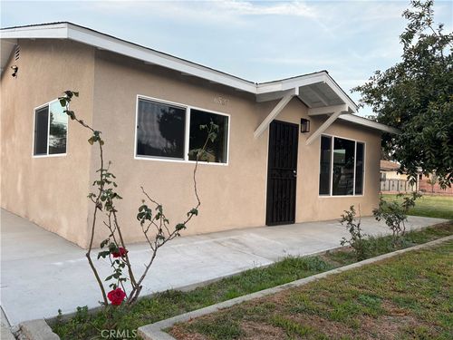 6537 San Miguel St, Paramount, CA, 90723-2907 | Card Image