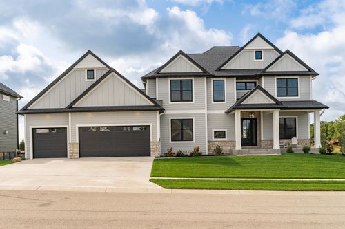 2764 Scenic Point Dr Sw, Rochester, MN, 55902 | Card Image