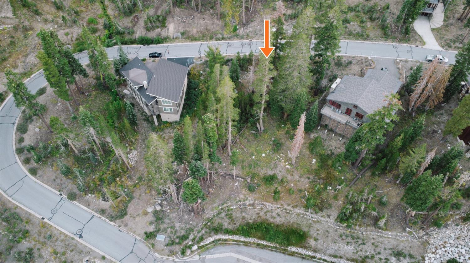 Land in Kirkwood