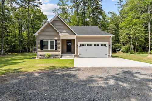 1734 Angus Rd, Hayes, VA, 23072-3903 | Card Image