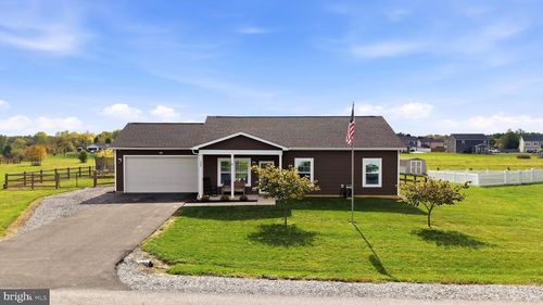 134 Peoney Ln, Bunker Hill, WV, 25413-1139 | Card Image