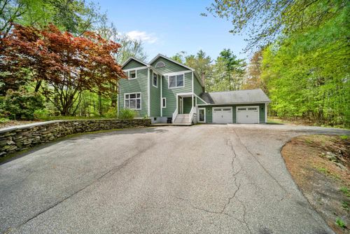 32 Wellesley Dr, Bedford, NH, 03110-4531 | Card Image