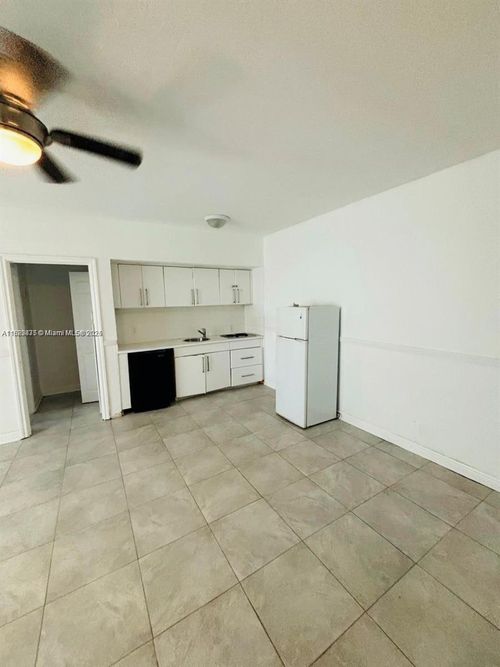 apt-4-1021 Euclid Ave, Miami Beach, FL, 33139-4924 | Card Image