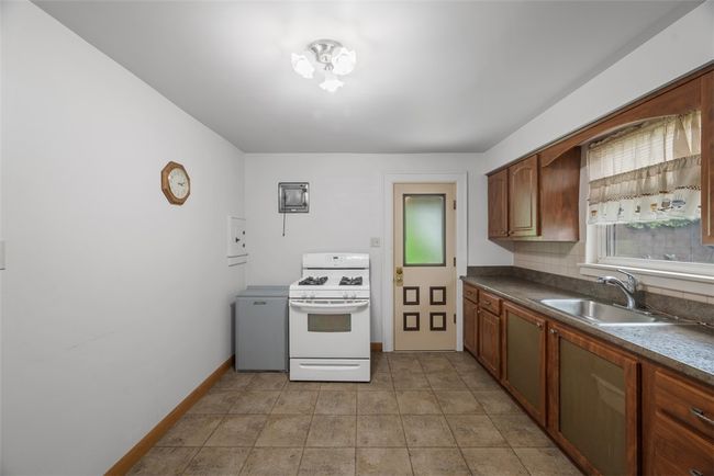 191 Clearview, House other with 3 bedrooms, 1 bathrooms and 1 parking in West View PA | Image 15