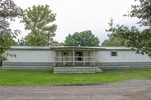 20067 Esterbrook Rd, Ponchatoula, LA, 70454-4683 | Card Image