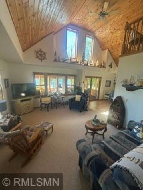 5385 Shady Lane, Duluth, MN, 55811 | Card Image
