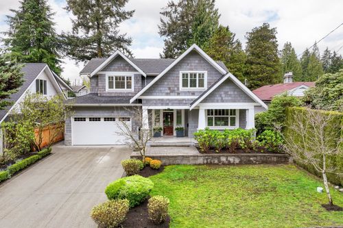 3476 Wellington Crescent, North Vancouver, BC, V7R3B4 | Card Image