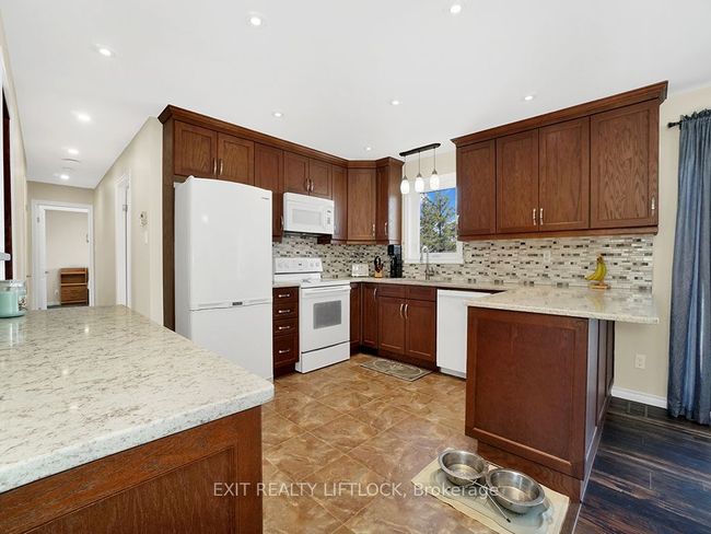 5137 Boundary Rd, House other with 6 bedrooms, 5 bathrooms and 10 parking in Bewdley ON | Image 5
