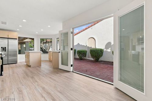 2309 Calle De Nuevo, Las Vegas, NV, 89102-4039 | Card Image
