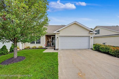 257 Foxtail Cir, Archbald, PA, 18403-7715 | Card Image