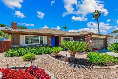 1261 La Mirada Ave, Escondido, CA, 92026-1717 | Card Image