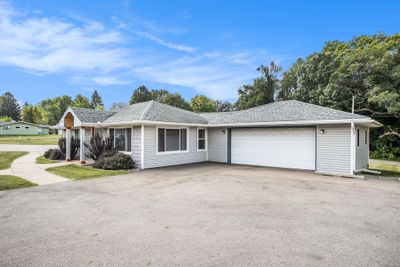 263 N 20th Street, House other with 3 bedrooms, 1 bathrooms and null parking in Springfield MI | Image 3