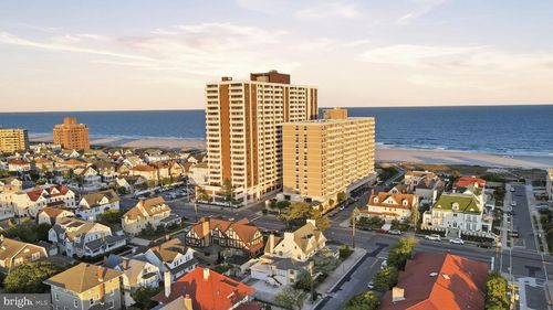 813-101 S Plaza Pl, Atlantic City, NJ, 08401-5636 | Card Image