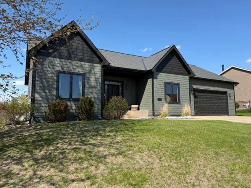 365 Trailstone Dr Sw, Cokato, MN, 55321-4229 | Card Image