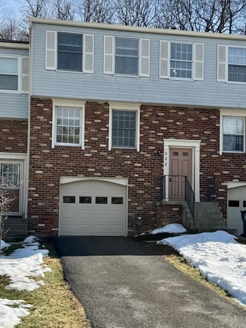 111 Scott Ln, Venetia, PA, 15367-1115 | Card Image