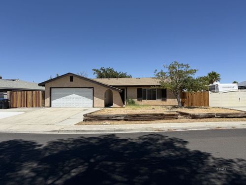 208 W Mariposa, Ridgecrest, CA, 93555 | Card Image