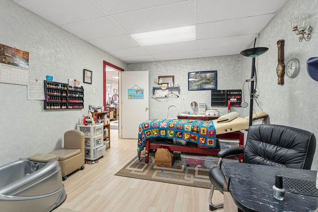 105 W Main St, Home with 0 bedrooms, 0 bathrooms and null parking in Anderson MO | Image 12