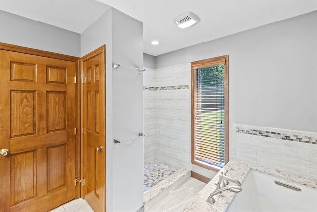 11 Walnut St, House other with 3 bedrooms, 3 bathrooms and 6 parking in Assonet MA | Image 27