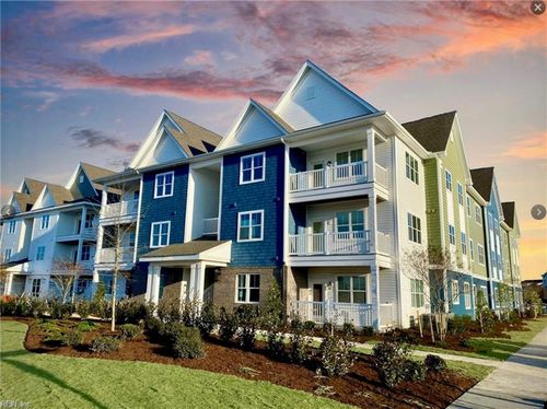 303-1732 Dromolin Dr, Virginia Beach, VA, 23456 | Card Image