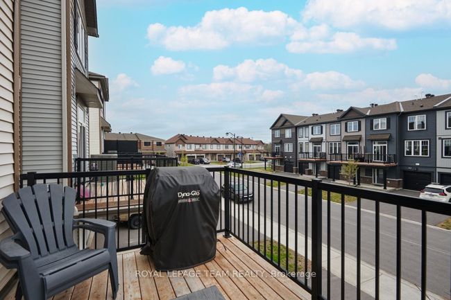 908 Lixnaw Crt, House attached with 2 bedrooms, 2 bathrooms and 2 parking in Nepean ON | Image 30