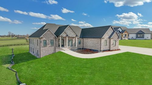 109 Peaceful Lndg, Wilmore, KY, 40390-8702 | Card Image