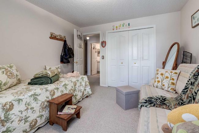 2107 - 2000 Millrise Point Sw, Condo with 2 bedrooms, 3 bathrooms and 1 parking in Calgary AB | Image 11